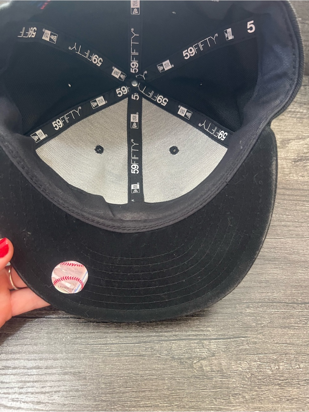 Hat - Picture 4 of 5
